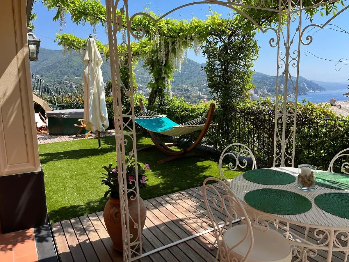 Villa Mares - Sea View, Free Garage Rapallo 0*,  Italy